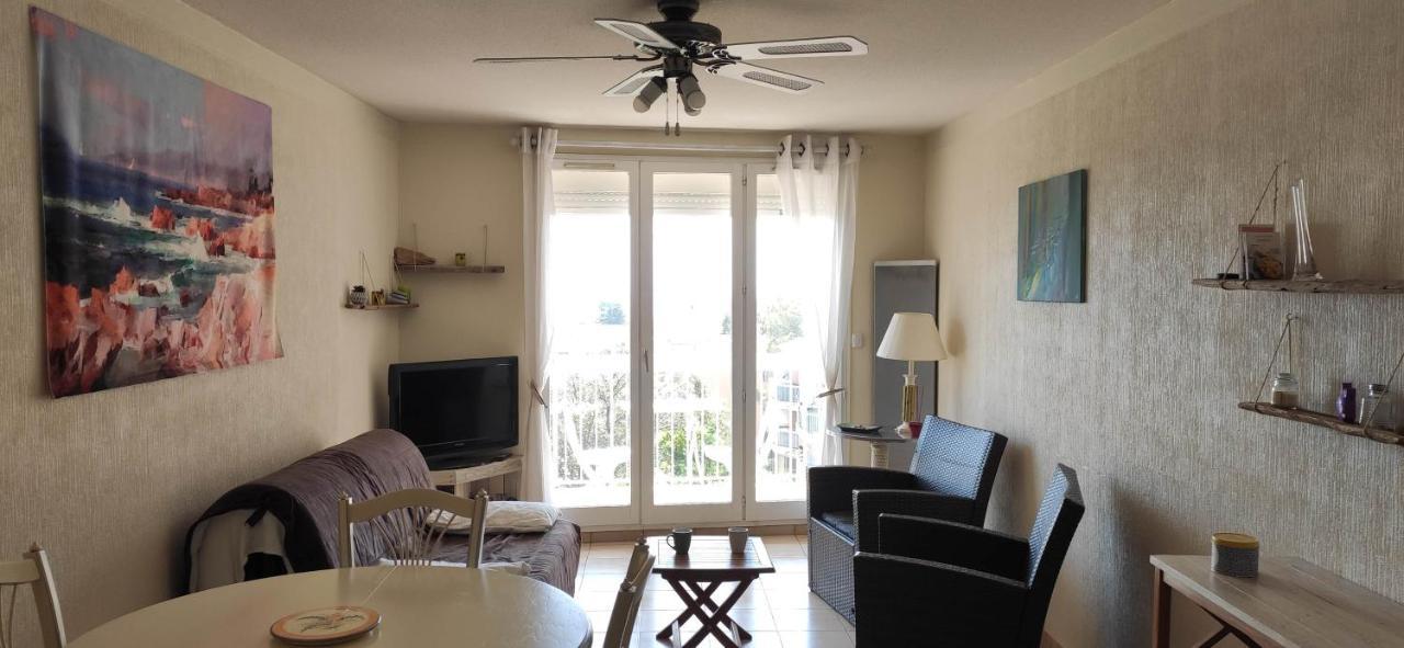 Appartement Lumineux Vue Mer Fréjus المظهر الخارجي الصورة