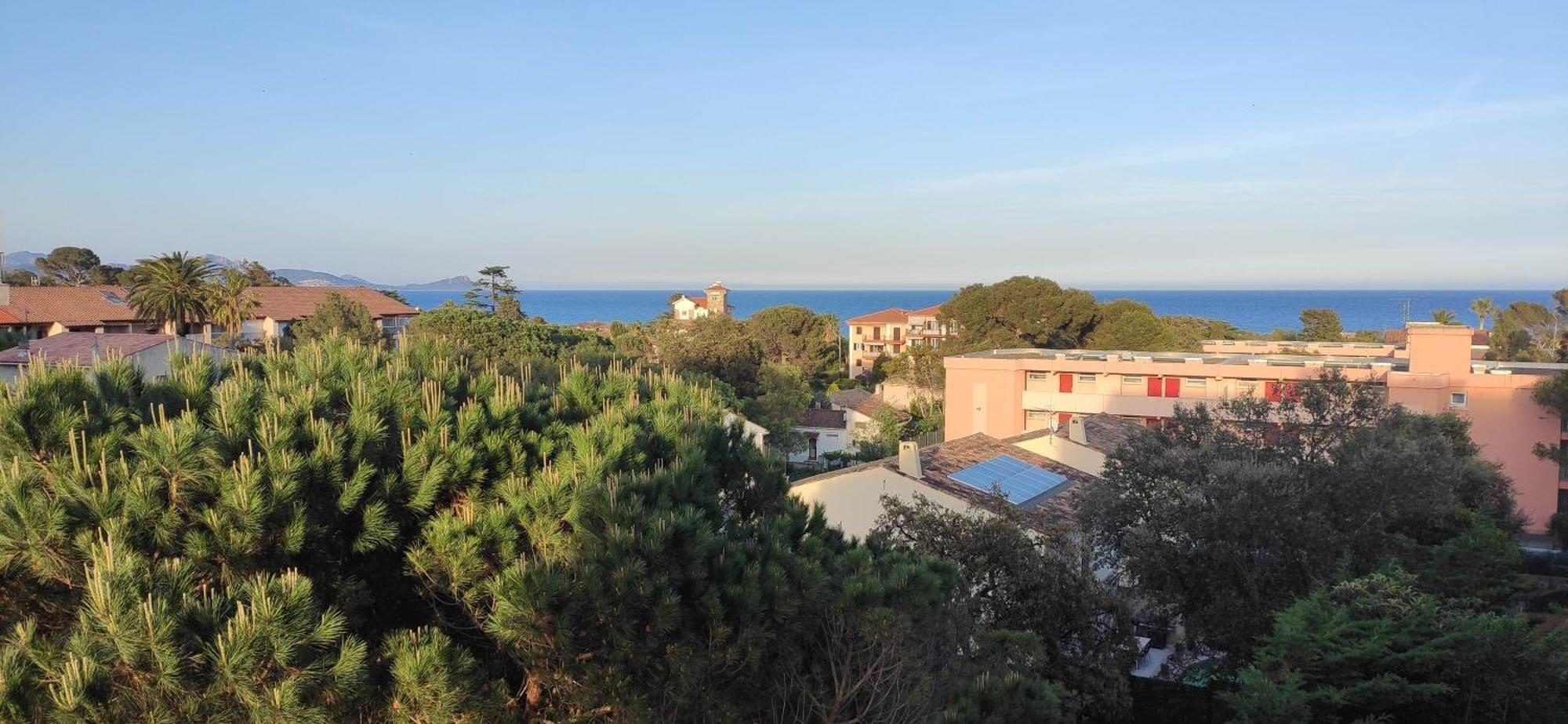 Appartement Lumineux Vue Mer Fréjus المظهر الخارجي الصورة